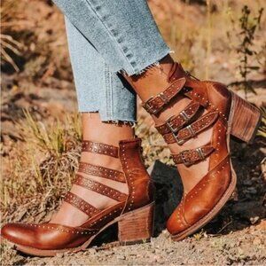 Freebird by Steven Felicity Bootie Leather Zipper Buckles Studded Brown Size 10